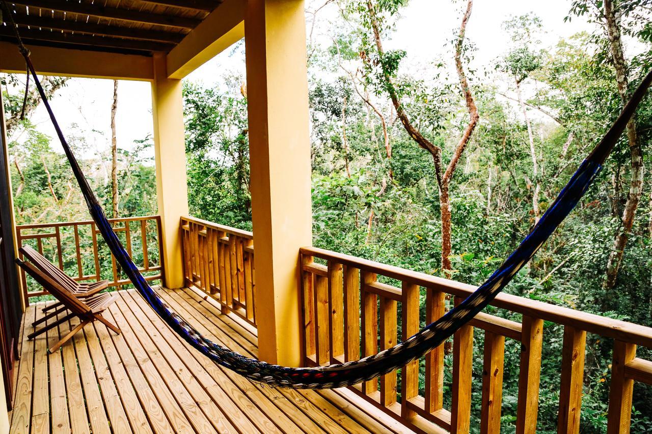 Amber Sunset Jungle Resort Сан-Игнасио Экстерьер фото